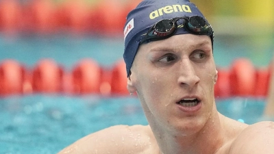 Lukas Märtens schwamm über 400 Meter Freistil knapp am Weltrekord vorbei. (Foto: Michael Kappeler/dpa)