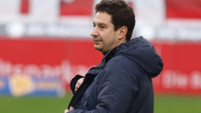 Argirios Giannikis, Trainer des TSV 1860 München. (Foto: Karl-Josef Hildenbrand/dpa)